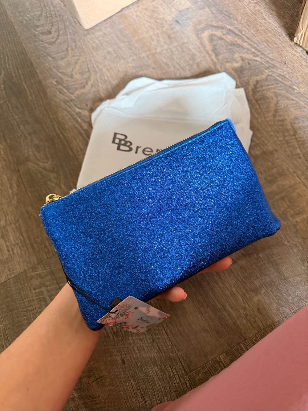 Vegan leather Brentano Metallic Blue Glitter Wristlet/crossbody NWT - Picture 3 of 4
